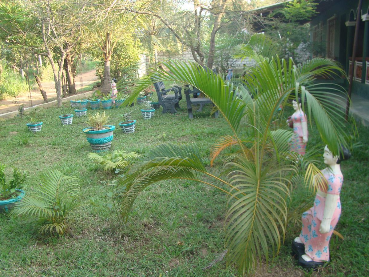 Rock Lake Home Stay Sigiriya Exterior foto